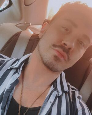 Jaremi Carey Instagram - Posted on my story....but feck it...havent posted a pic in awhile here.

HI 👋