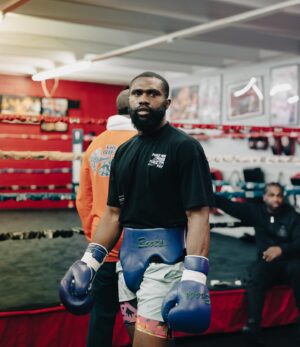 Jaron Ennis Instagram - EVERYBODY WANTS TO FIGHT UNTIL ITS TIME TO SIGN THAT CONTRACT & FIGHT! 🥱 #PIACTOUR😮‍💨 #CBG #CAMPMODE😈
@onlyfans