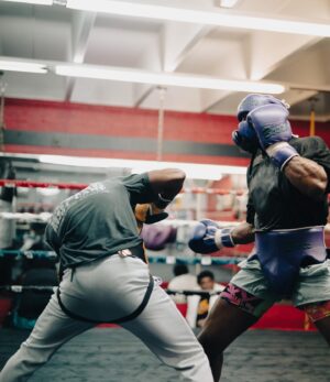 Jaron Ennis Instagram - EVERYBODY WANTS TO FIGHT UNTIL ITS TIME TO SIGN THAT CONTRACT & FIGHT! 🥱 #PIACTOUR😮‍💨 #CBG #CAMPMODE😈
@onlyfans