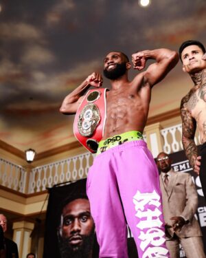 Jaron Ennis Instagram - 145.5 ⚖️💪🏾🔪🆙 🤫😈 I can’t wait 🥶Another day another dollar 😉#TeamEnnis #LetsGetIt❗️Tune In tomorrow at 9:30pm #DontWantToMiss 😮‍💨
#Showtime📺🤪
#EnnisVilla 
#MainEvent 
#TeamEnnis 🐺⚰️
#AndStill🤴🏾💫
#Undefeated 
#LLJJ 👴🏾❤️ 
@tahstones : 📸
@onlyfans