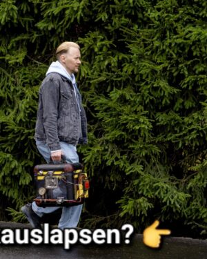 Jarppi Leppälä Instagram - Kun haaste on suuri emme kaihda erikoisimpiakaan toimenpiteitä! 

Duusonit Tuli Taloon keskiviikkona klo. 20.00 jolloin mukana myös Duudsoneitten rakkauslapsi @kallelamberg 😂

@nelonen 
@ruutu 
#duudsonittulitaloon