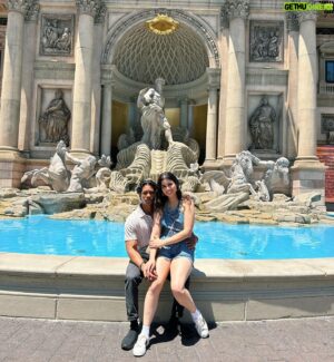 Jasmeet Baduwalia Instagram - playing tourist