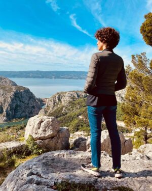 Jasmin Gerat Instagram - Soooo verknallt in dieses Kroatien❤️ #omiš #derkroatienkrimi 
Pic by @lenn_kudrjawizki