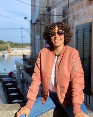 Jasmin Gerat Instagram - Der Montag läuft Bombe!
📸 @carocult 💋