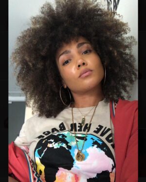 Jasmine Mathews Instagram - Um. Mother Earth told me to tell y’all that She’s not the one making this place ghetto, it’s y’all. 🤷🏽‍♀️ #DontShootTheMessenger #LoveHerBack 🌍