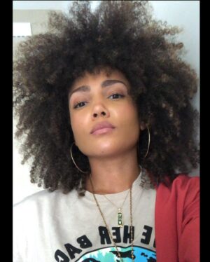 Jasmine Mathews Instagram - Um. Mother Earth told me to tell y’all that She’s not the one making this place ghetto, it’s y’all. 🤷🏽‍♀️ #DontShootTheMessenger #LoveHerBack 🌍