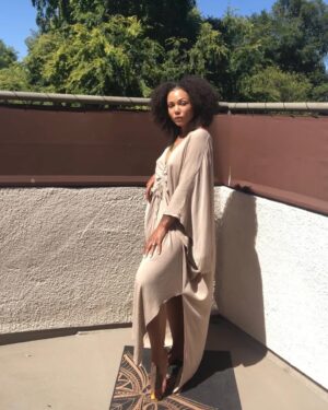 Jasmine Mathews Instagram - Catch my at home interview with @voguemagazine #TextureDiaries series where I talk about my natural hair journey and not allowing fear or the projection of others fears to dictate how you live your life. 

Freedom and joy begins with self and we must reclaim our lives in order to live out our highest dreams and fulfill our destiny. At the end of the day, this journey is about you and You. 

Thank you to my wonderful publicists over at @wolfkasteler @annickrenee and @laurensydappel for this opportunity. I’m so grateful for you both! 

Shoutout to @spelman_college that started me on my self-love journey and to black womben everywhere, for our fearlessness, our resiliency and the creativity and boldness we have when it comes to self-expression. We some magical Beings baby, I’m forever inspired by us! 

Link in bio. 💜