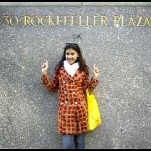 Jasmine Pierce Instagram - Out of an abundance of caution, I have quit my job!
And I’m moving to LA!
Here are a few of my favorite jokes, proudest moments, and the day I first touched 30 Rock over a decade ago.
Not even gonna try to express how much my life has changed over the last 5 years here, but I will be posting near endlessly about all the people I love, just gotta get through this caption without crying first.
💜 #SNL
(The Cast List was written by @streeterseidell & @mikeyfuntime and they made me stand in for a second to live out maybe my only dream.)