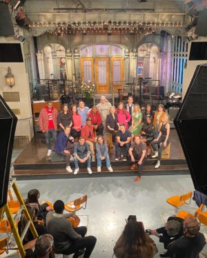 Jasmine Pierce Instagram - ✨Goodbye 46!✨You were a season. Scroll to the end to see the world’s bravest COVID officer tell Chappelle he can’t hug people or smoke in here. #SNL
