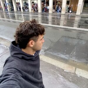 Jason Fernández Instagram - 24h in París with @hermes