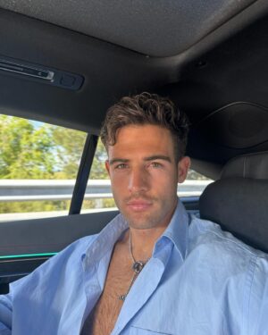 Jason Fernández Instagram - 