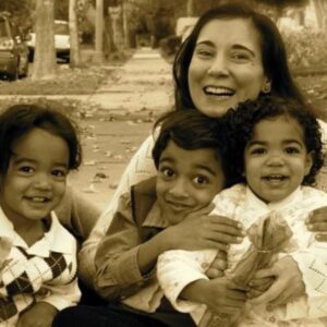 Jason George Instagram - #bestmom 
#bestfriend
#bestlove 

#happymothersday #vandanakhanna