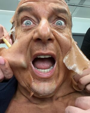 Jason Isaacs Instagram - Challenging day at the office.