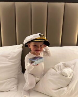 Jason Mewes Instagram - My son, my pride, and my joy, the Fleet Commander snoootch! #nationalsonsday