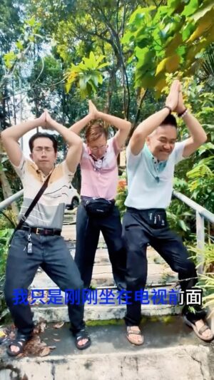 Jaspers Lai Instagram - 大家好！我们是Super Senior！
很开心今天是我们的出道日，请多多支持我们。感恩！
送上我们第一首歌曲 《求佛》
#感恩的心 #求佛 #唱跳歌手 #改编歌曲 #coversong