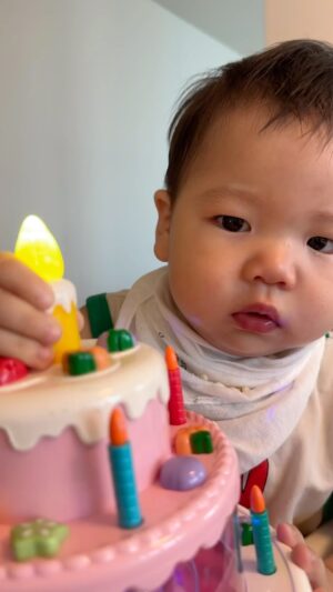 Jasson Instagram - 🎂
우리 쭌버미 첫번째 생일축하해 😍
#220805