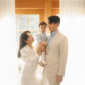 Jasson Instagram - 세식구 👨‍👩‍👦❤️