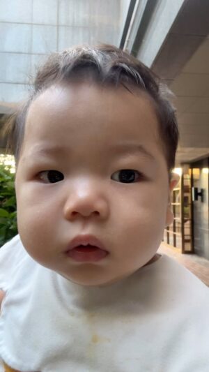 Jasson Instagram - 오늘은 바람이 살랑살랑🍀