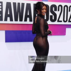 Javicia Leslie Instagram - Last Night  @BET 
:
:
Hair: @cynthiaglam 
Make up: @makeupbydion 
Styling: @jasminewoolfork 
(Dress: Lily Phellera @lilyphellera
Shoes: Louboutin @louboutinworld
Jewelry: Rachel Katz   Melinda Maria
@rachelkatzjewelry   @melindamaria_jewelry)