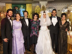 Javier Jattin Instagram - 23 de junio por @netflixlat
@lacasadelasflorestv
Faltan horas!!!!
Hoy no voy a pegar el ojo.
Es para todos familia!