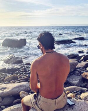 Javier Jattin Instagram - Gracias por regalarme un Feliz cumpleaños.
Gracias, solo gracias!
.
.
.
.
.
#JavierJattin #me #beach #bluesky #sunset #happybirthday