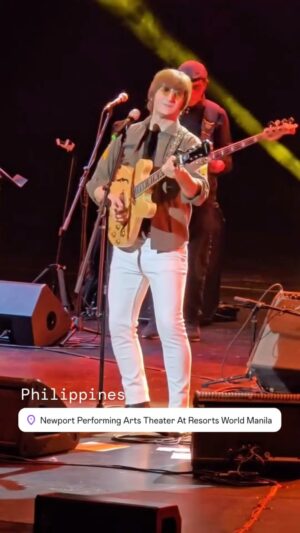 Javier Parisi Instagram - Thanks Manila 🙏🏻❤️ we had a blast! You’re in my heart , I love you all, Salamat 
Thanks Richard Ang for the images and my followers🤗

I love you all ❤️
с любовью 
Paljon rakkautta
愛を込めて
Com amor
.
.
.
.
#javierparisi #impersonator #johnlennon #lennon #lennontribute #tributetojohnlennon #beatleband #ultimateimagine #thebeatles #beatles #imaginejohnyoko #databeatle #lennonargentino #news #entertainment #ジョンレノン #eternallennon #lennonlookalike  #manila #johnlennontribute #sammendes #sammendesdirector