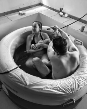 Jay Anstey Instagram - FREEBIRTH STORY: 💕
No doctors. No midwife. No doula. No interference. 

I woke at 1am on a rainy 6th Dec my water had broken. Intense contractions began right away. We had an app that timed my contractions and my mom and dad started filling up the birth pool as they were rapidly getting closer together. 

After a few hours of walking around (and throwing up twice from pain) I felt it was time to get into the water.

It was me in a pool. 
Breathing through each excruciating contraction. At some point my mom joined and sat at the base of the pool giving me support (and coconut water)! As the hours passed i was now deep in a ‘trance’ focussing on breathing and remaining calm. I felt as she moved into the birthing canal and even though it was very difficult I didn’t push, I just breathed.

10hours had passed and Just when I thought I couldn’t handle the pain any longer I felt she was ready to come. Enter ‘the ring of fire’ - yes it literally feels like it’s on fire 😂🙈 I pushed for 3 contractions and my incredible partner, Sean-Marco, delivered our darling daughter into the world. His hands were the first to touch her and the only faces she looked upon were those of her family. She cried beautifully, we checked her vitals and she was happy and perfect. Everything I had wanted for her. Her perfect birth. 

3 hours passed and sadly my placenta decided not to come out. So I had to head to the hospital to remove the placenta surgically. I wasn’t upset that I ended up in hospital because I gave our little one the birth she deserved.

Would I freebirth again? 100%. 👏🏼

This post is simply to express and share my journey it comes with zero judgment for however you choose to birth 🙏🏼💕