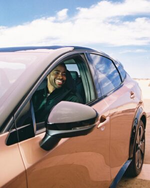Jay Ellis Instagram - This is what happens when they let me around a bunch of cars… please believe I tried to drive all of em’ @nissanusa #NissanPartner