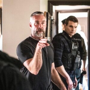 Jay Harrington Instagram - pro tip: when you’re directing and you’re not sure what to do next, just point at stuff.  and wear headphones.
😉

@davinophotostudio