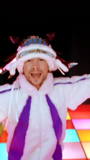 Jay Kay Instagram - #OnThisDay in 2001 Little L was released as the first track from Funk Odyssey 🎶