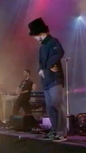 Jay Kay Instagram - Live at Phoenix Festival, 1997 📍 Here’s a little Jay Kay dance break to cleanse your timeline. #ThrowbackThursday