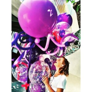 Jayma Mays Instagram - Euphoric Birthday🎉🎁 #MesmerizedByTrappedAir