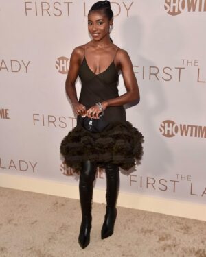 Jayme Lawson Instagram - Last week at #TheFirstLady Premiere. 

@givenchyofficial 💋

Who watched the first episode?? 🙋🏾‍♀️
