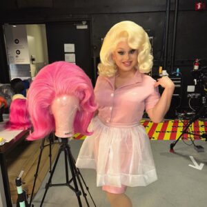 Jaymes Mansfield Instagram - I’m on @thepitstop! Go watch on YouTube! Got to play with styling human hair wigs and dyeing them with @got2busa Color Remix! 

Wig by @jaymesmansfieldbeauty 
Dress by @velarde_designs 

#jaymesmansfield #thepitstop #rupaulsdragrace #mtv #wigs #got2b