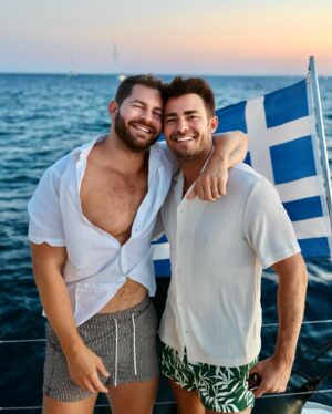 Jaymes Vaughan Instagram - Santorini Dump 💙🇬🇷