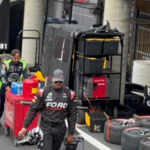 Jazlyn Miller Instagram - Last weekend @mr_9ray_willseeyounow and I got a chance to experience the “NASCAR 600 Cup Series🏆” ,VIP from the pit.More importantly though, I got a chance to see my Cuzzo @_megaquan do his thing first hand! I’m so proud of you Quan! We had a great time🏎️🫶🏾! Can’t wait to take Mansa and Sai Sai next year! —
I saw the orange man in person there too😱🥹.