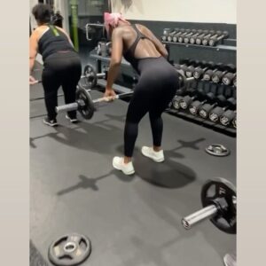 Jazlyn Miller Instagram - Every day I wake up at 4am, get in my car and go workout. Some days I’m so tired my eyes burn, other days I have all the energy in the world….both days, I’m showing up!! It’s time for my internal to match my external! I am sooooo proud of me!! I show up for myself no matter how hard, and I’m loving the results! S/o to @isi.greensboronc for kicking my A**…but helping me feel good enough to put my muscles up in every picture😂😂🫶🏾💪🏾
—-
A huge shoutout to my hubby @mr_9ray_willseeyounow for helping me with my running journey! Running sucks ( it really), but the way it makes me feel is everything, so idc, I’m sticking beside it!!! 😂