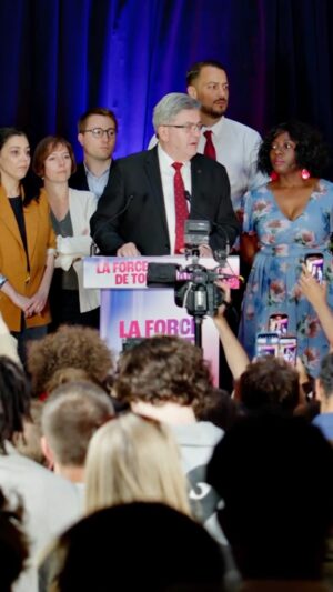 Jean-Luc Mélenchon Instagram - Élections législatives : c’est l’heure de la nouvelle France ! Le combat continue pour l’#UnionPopulaire !