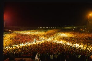 Jean-Michel Jarre Instagram - Another unique EEC gig between spirituality and science fiction
Un autre concert unique EEC entre spiritualité et science-fiction #santiago #concert #festival #music #hugecrowd #spain #europe #sciencefiction #jeanmicheljarre