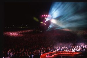 Jean-Michel Jarre Instagram - Another unique EEC gig between spirituality and science fiction
Un autre concert unique EEC entre spiritualité et science-fiction #santiago #concert #festival #music #hugecrowd #spain #europe #sciencefiction #jeanmicheljarre