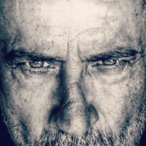 Jean-Michel Tinivelli Instagram - Ce matin j ai rencontré le Gros plan d un gros plan de l autoportrait d un autoportrait d un myope ou astigmate ou je sais plus en tt cas qq qui ne voit pas grand chose mais qui vous souhaite malgré tout une joyeuse journée et ce mec c est moi …🥰😊 #bonnejournée#goodday#bungiorno#goodvibes#onglygoodvibes#postivity#blackandwhite#blackandwhitephotography#biancoenero#selfie#photo#foto#focus#regard#vue#vista#viewpoint#actor#tinivelli#simoncoleman#serie#tv#fiction#bisous#❤️❤️❤️#merci