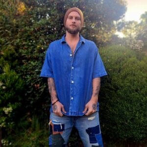 Jean-Philippe Cretton Instagram - 21 dic, justo un mes para mi cumple. Los estertores de los 38 años.
Gracias por su buena onda y cariño, amig@s.
Acá, les comparto algunas opciones que pueden conseguir en @levis_cl para tirar pinta

Créditos fotos: Mi hija hermosa
