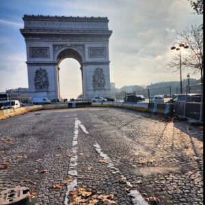 Jean-Philippe Cretton Instagram - París, te amé. Tendré que volver a conocerte más en profundidad. Nos vemos.