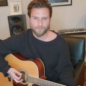 Jean-Philippe Cretton Instagram - #covercrettino 

Imaginemos esto todos juntos?
 
@johnlennon - Imagine

Picha aquí #covercrettino para otros covers

#johnlennon #imagine
