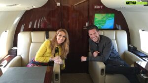 Jean-Philippe Dion Instagram - J’ai eu la chance de vivre plein de beaux moments avec @celinedion dans ma vie. La dernière fois, c’était à New York dans le cadre d’Accès illimité, il y a 8 ans. Une éternité. 

Tellement de choses ont changé dans sa vie. Récemment, je suis allé à sa rencontre à Las Vegas où elle m’a accordé la seule entrevue en français au pays. Je suis privilégié. 

Jeudi, on dévoile les premières images. 
Dimanche 20h à @tvareseau , on vous présente l’entrevue intégrale. 
@alloprimevideo @primevideoca 
Une émission signée :
@proddeferlantes @chloemercierlavraie