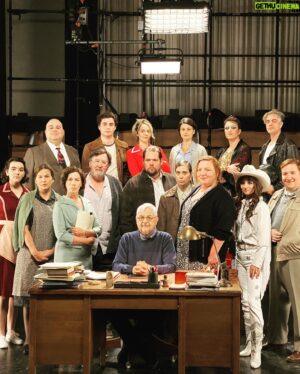 Jean-Philippe Dion Instagram - Tremblay en 80 temps à @telequebec : un grand moment pour @proddeferlantes ! Une distribution hors-norme, de la haute voltige.  Quand le grand René-Richard Cyr rencontre le géant Michel Tremblay, ça donne ceci. À voir sur le site de TQ. #theatre #culturequebec #devoirdememoire