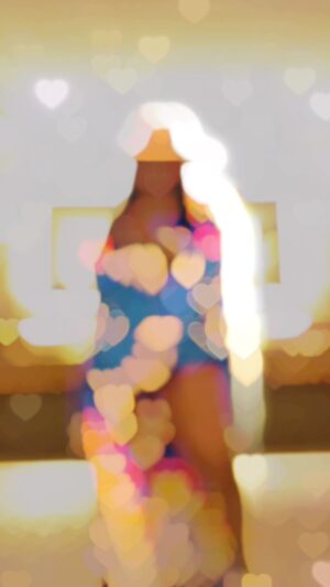 Jeanette Branch Instagram - Freely Living and Loving.❤️❤️ Used to be afraid of showing my scars, but I learned to appreciate the fact that I survived! ❤️ #WorkInProgress #Vacation #CelebratingEveryday