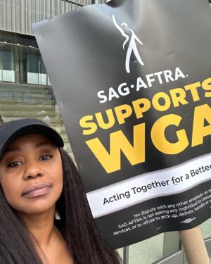 Jeanette Branch Instagram - Out here supporting our writers. #Wga #Strike #protectWriters
