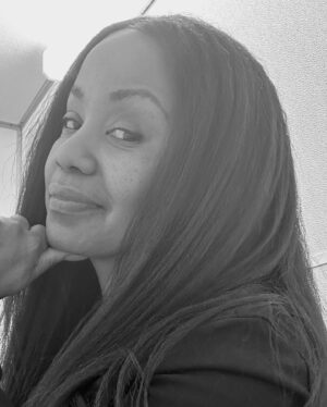 Jeanette Branch Instagram - Woke up blessed and working on my Birthday. I get to involve 3 things I love.  ACTING, STUNTS and HULU.  I’m so grateful for the Angels that guide my path and I’m grateful for the  Ancestors that created it.  Never taking a day for granted. Living life to its fullest. 🙏🏽🙏🏽🙏🏽🎉🎉🎉🎁🎁🎁 #GoJJ #ItsYourBirthday  #birthdaybehavior #SetLife #WorkingActor #HuluSeries