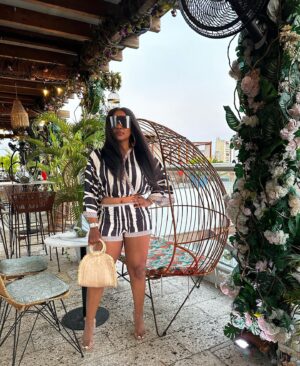 Jeanette Branch Instagram - Birthday behavior loading…. #April8th. 🦓Outfit link in Bio